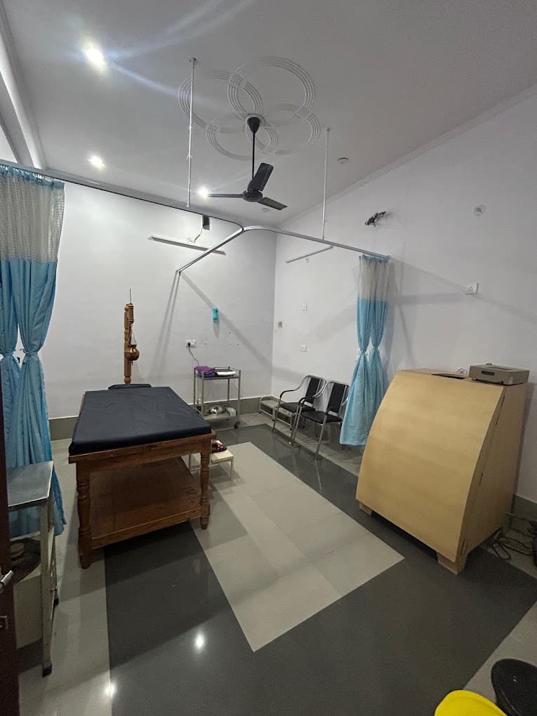 Panchakarma Therapy Bed